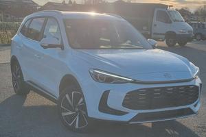 MG ZS LUXURY Hybrid +