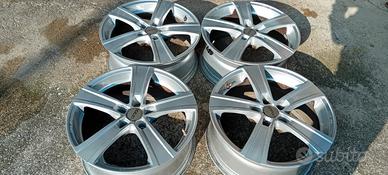 Set cerchi 17" Mak 2018 Jeep Renegade 