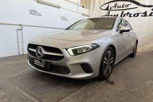 Mercedes-Benz Classe A A 180 d Automatic tua ...