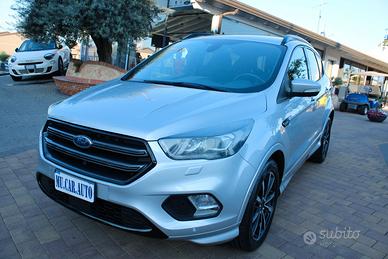 Ford Kuga 1.5 TDCI 120 CV S&S 2WD ST-Line