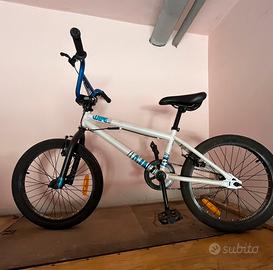 Bicicletta BMX