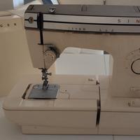 Macchina per cucire Singer 351 portatile