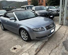 AUDI - A4 Cabrio - Cabriolet 2.5 V6 TDI AUTOMATICA