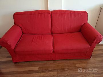 Divani  relax e letto.