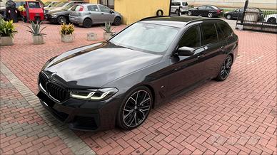 Bmw 530 530d 48V xDrive Touring Msport