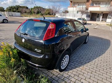 FIAT Grande Punto - 2009