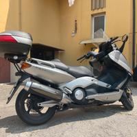 Yamaha T-max 2005 SOLO 19.000km - Una leggenda