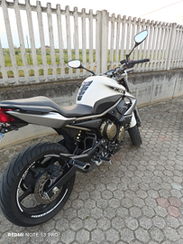 Yamaha xj6