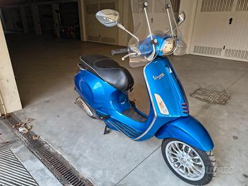 Vespa sprint 50 2T anno 2015 km 10.500