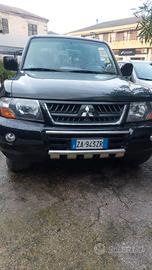 mitsu..pajero modello dakar
