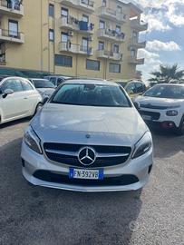 Mercedes-benz A 180 A 180 d Sport