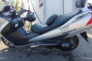 Burgman AN 400
