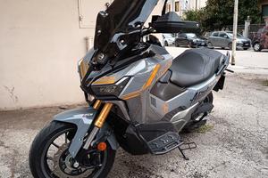 MAXI SCOOTER SYM ADX 400 TG