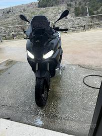 Aprila sr 125 gt