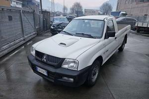 Mitsubishi L200 c.cab 2.5 tdi DUE RUOTE MOTRICI