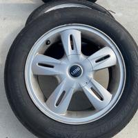 Gomme estive con cerchi Mini one