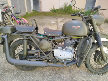 Motocicletta d epoca dell esercito