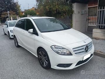 MERCEDES CLASSE B 180 PREMIUM