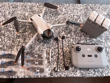 DJI mini 3 Fly More Combo