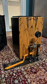 Cajon con pedale