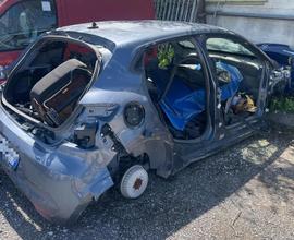 RENAULT Clio TCe 90 CV 5 porte Equilibre RITROVA