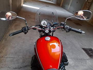 Moto Guzzi V9 Roamer