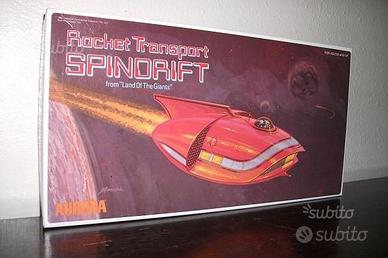 La terra dei giganti Spindrift astronave