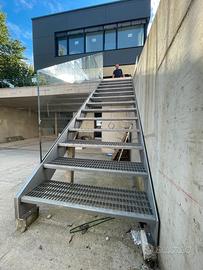 Scala INOX con ringiera in vetro extra chiaro