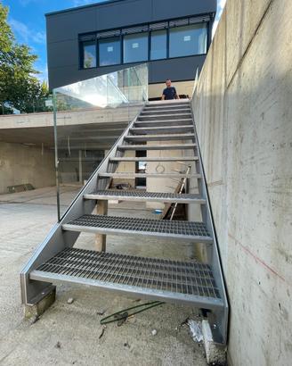 Scala INOX con ringiera in vetro extra chiaro