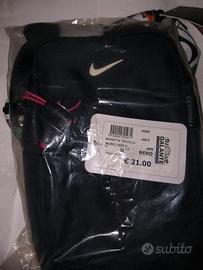 nike borsa tracolla nera