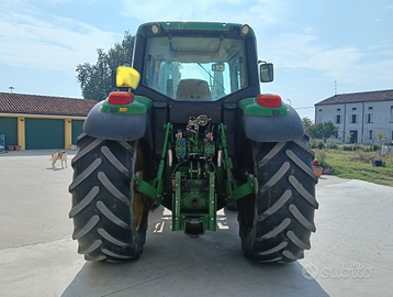 John deere 6115m