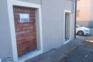 Locale magazzino con bagno pontepiccolo