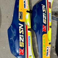Honda NS 125 R sella e fianchetti