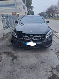 MERCEDES GLA