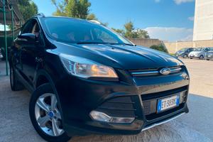 Ford Kuga 2.0 TDCI 140 cv full opt 2014