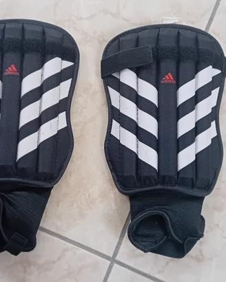 Parastinchi Adidas bambino