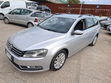 Volkswagen Passat 2.0 TDI DSG Comfortline BM.Tech.