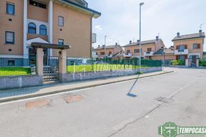 SPLENDIDO TRE LOCALI CON CANTINA