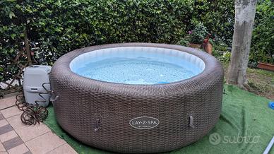 Piscina Lay z spa St moritz con idromassaggio