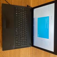 Asus Pro pu551L PC notebook portatile