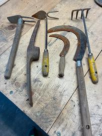 Atrezzi agricoli giardinaggio