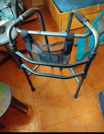 Deambulatore per Anziani in Alluminio Leggero