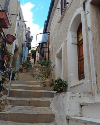 Appartamento con deposito in via Beccaria