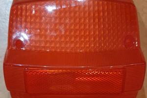 FANALE POSTERIORE SOLO PLASTICA PX 125/150/200 