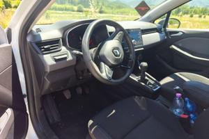 renault clio 2020 1.0 benzina