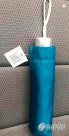 Ombrello nuovo portatile azzurro