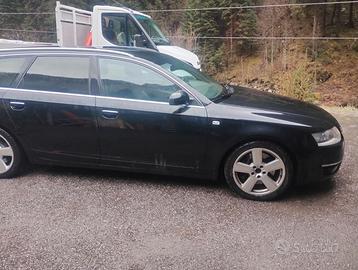 Audi A6 3.0 avant Quattro