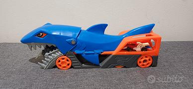 hot wheels squalo divoratore 