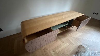 Mobile soggiorno design scandinavo porta tv.