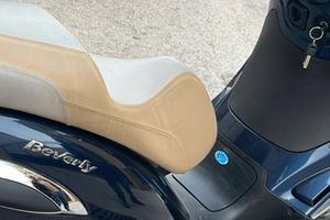 Beverly 125i tourer 2010